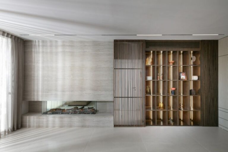 MG_3713-copy_0000s_0001_Layer-42-copy